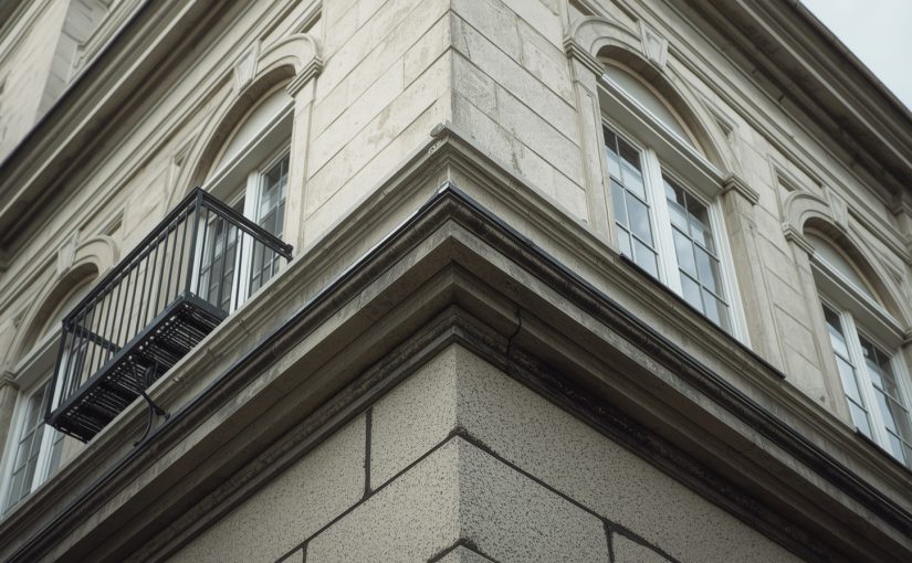 Efektywne prowadzenie kondycją techniczną obiektu jako element decydujący niezawodności i żywotności budynku